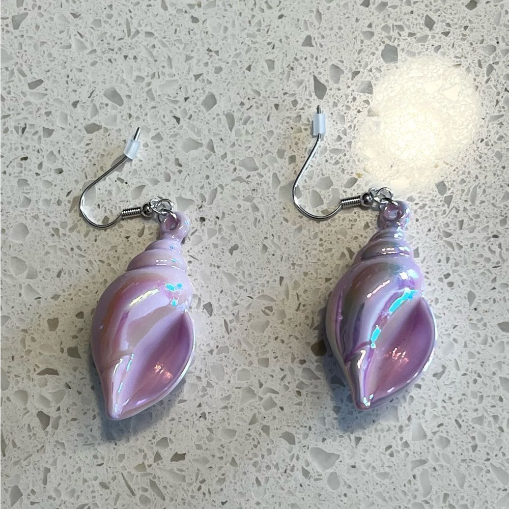 ‎Seashell Drop Earrings - Picture 4 of 10